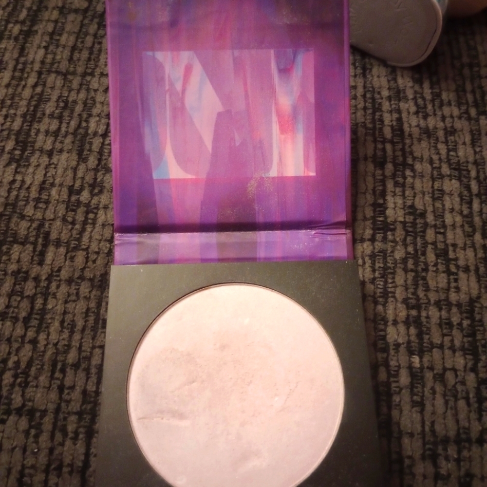 Morphe Highliter